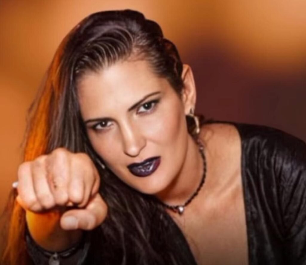 WhatsApp-Image-2025-04-17-at-18.41.06-1024x887 Do metal ao pop rock: Banda Jehel atualiza show sem perder a essência