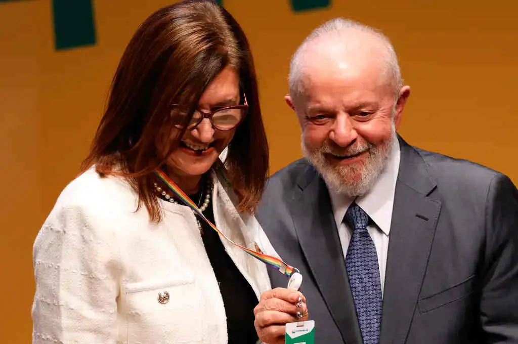 magda-chambriard-lula-petrobras-reuniao-preco-reajuste-gasolina-diesel-combustiveis