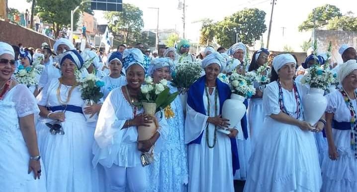 fa3b5a01-9d5e-4171-8e16-0d5404d2f48b Produtora emociona ao relembrar origem da Lavagem das Escadarias do Rosário
