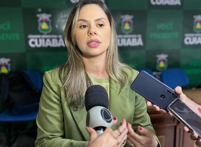 MICHELLE ALENCAR