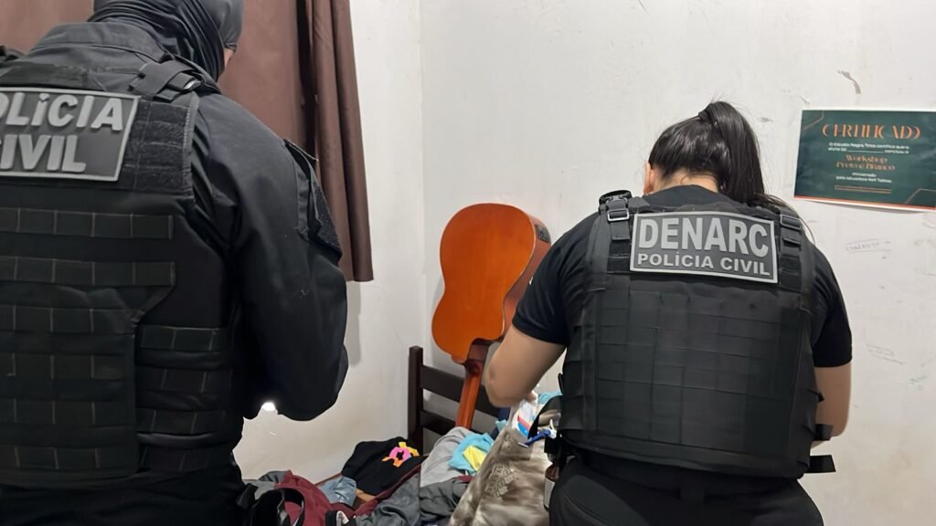 ea77781b-d981-4c03-8bcc-9fb3e2078bdd-1024x576 Operação Joia Rara: polícia desmantela megafacção em MT; 280 ordens judiciais
