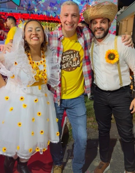 faissal-e-Amariles O Melhor Arraiá de Cuiabá tem noite histórica com 15 mil pessoas e show de Israel Novaes; veja fotos