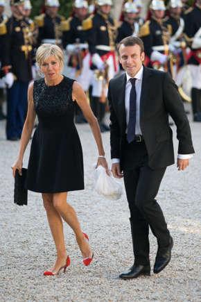 image-338 Amor fora dos padrões: Emmanuel e Brigitte Macron