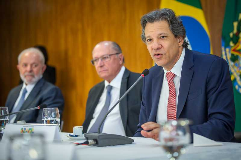 image-93 Governo Lula apresentará resposta oficial às tarifas dos EUA no dia 18 de agosto, diz chanceler