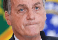 1-Montagem-Alexandre-de-Moraes-e-Jair-Bolsonaro-e1756581716370