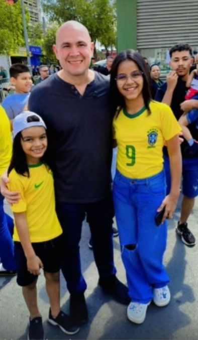 image-128 Mais de 8 mil pessoas prestigiam desfile cívico-militar na Getúlio  Vargas; em Cuiabá