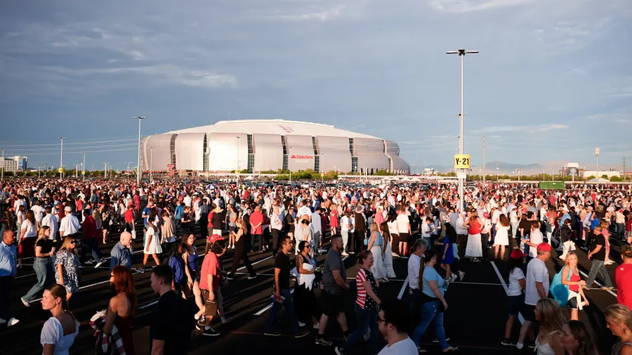 image-371 Funeral de Charlie Kirk reúne Donald Trump e líderes republicanos no Arizona; veja fotos