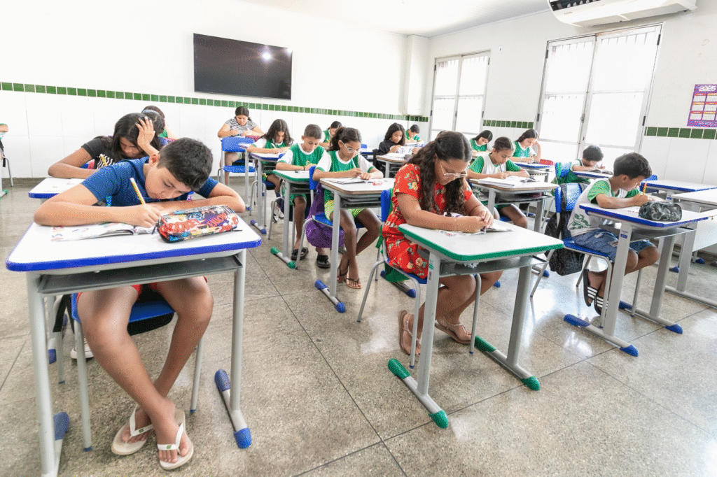 image-168-1024x682 Rematrícula nas escolas de Cuiabá será automática no dia 20 de outubro
