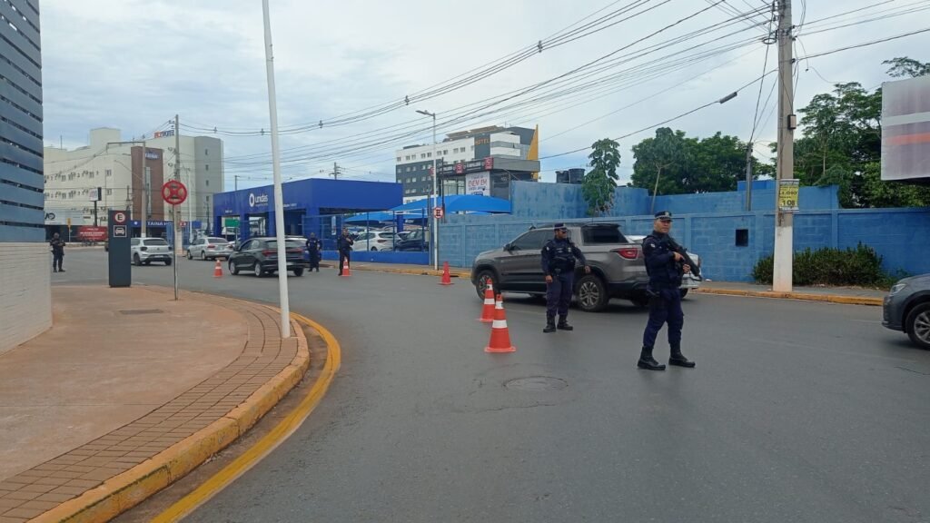 WhatsApp-Image-2025-11-07-at-13.23.58-1-1024x576 Motorista usava conta falsa em app de transporte e cobrava valor extra por corrida