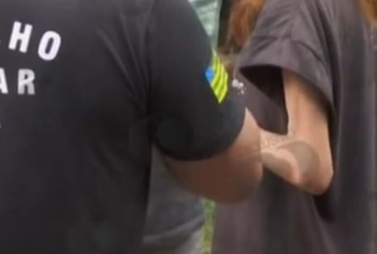 adolescente-torturada