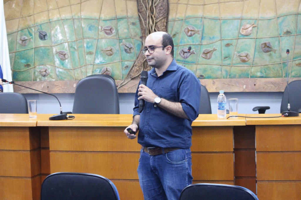 image-320-1024x682 Workshop híbrido debate, Tecnologia, Inovação e Inteligência Artificial (IA) no Agronegócio