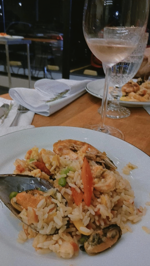 image-5-576x1024 Uma Noite Espanhola Inesquecível com Mar Moreno