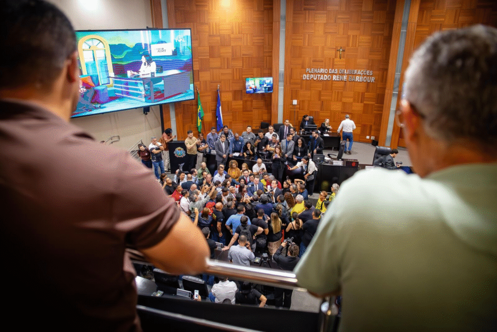 image-242-1024x683 Paiaguás não encaminha proposta  da RGA para votação na AL-MT  e frustra  servidores de Mato Grosso